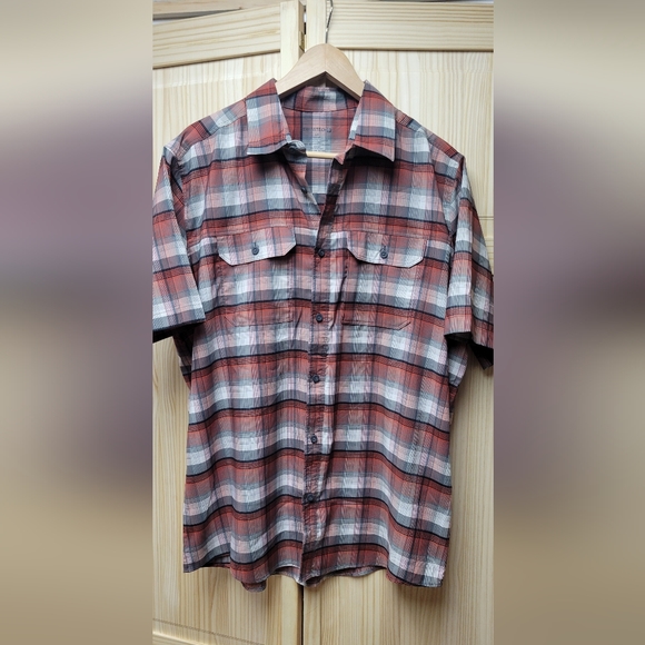 SWISS TECH plaid button down - Picture 2 of 4